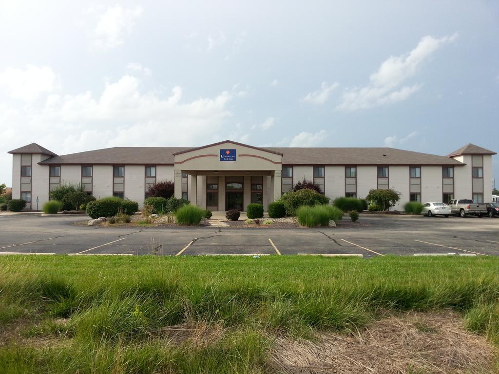 Centerstone Inn & Suites Carlyle Exterior foto